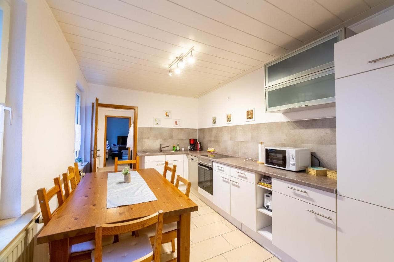 Ferienwohnung Oberhausen Alstaden Bagian luar foto