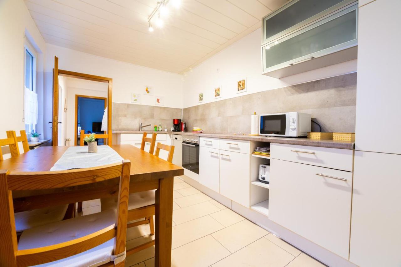 Ferienwohnung Oberhausen Alstaden Bagian luar foto