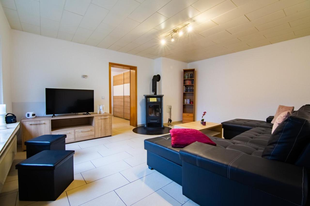 Ferienwohnung Oberhausen Alstaden Bagian luar foto