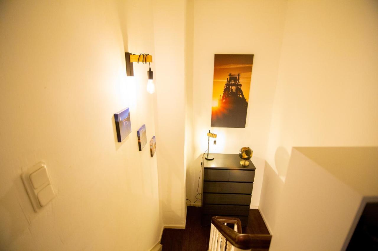 Ferienwohnung Oberhausen Alstaden Bagian luar foto