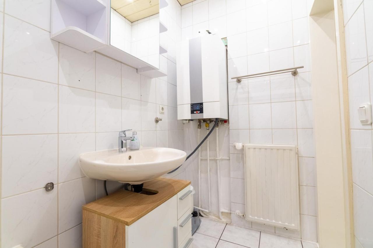 Ferienwohnung Oberhausen Alstaden Bagian luar foto