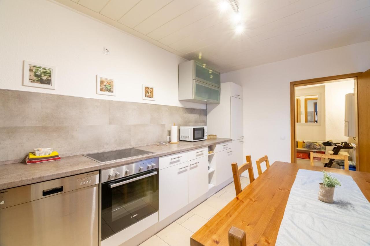 Ferienwohnung Oberhausen Alstaden Bagian luar foto