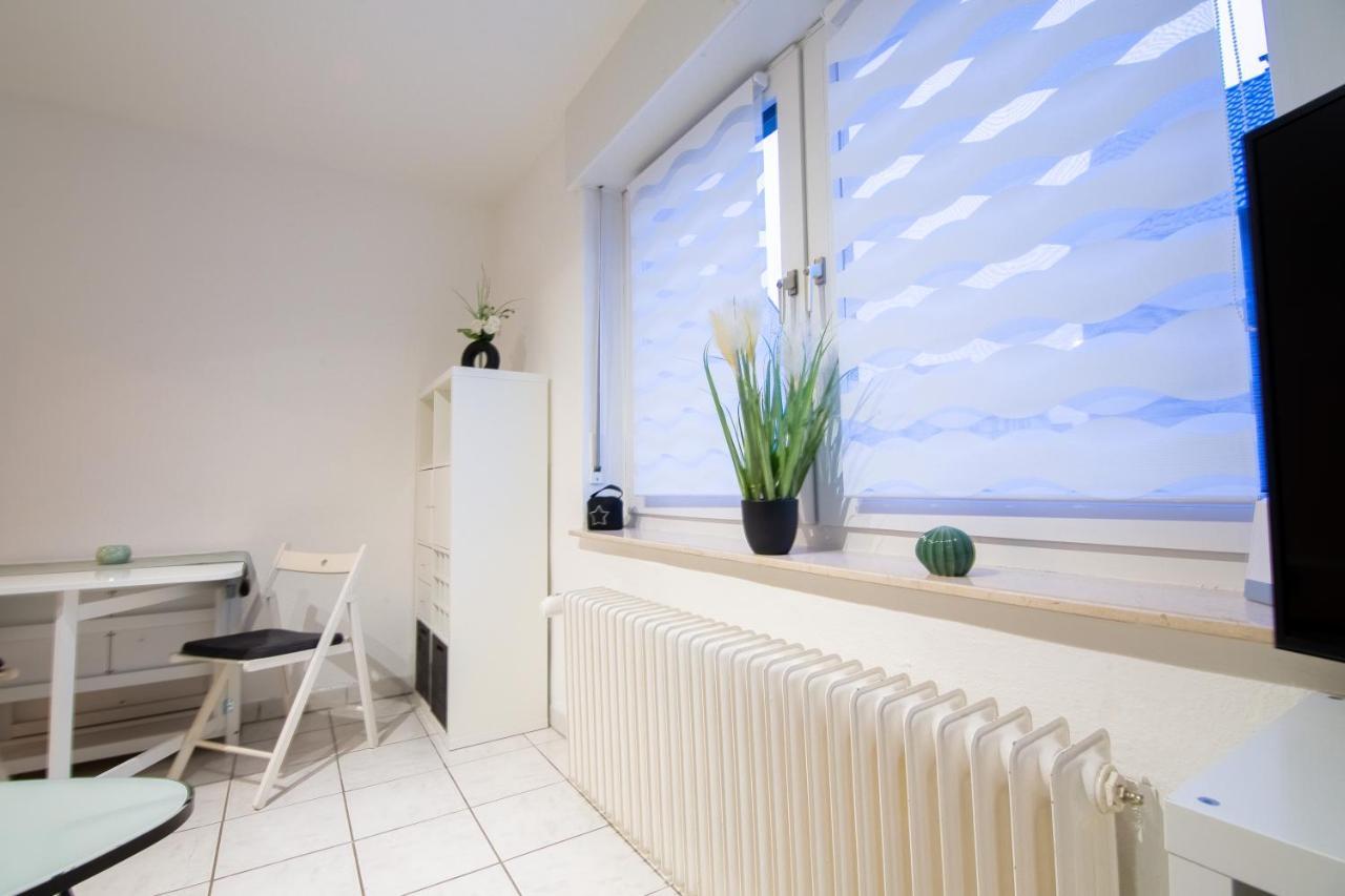 Ferienwohnung Oberhausen Alstaden Bagian luar foto